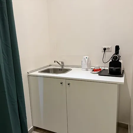 瑞拉斯美露拉纳旅馆