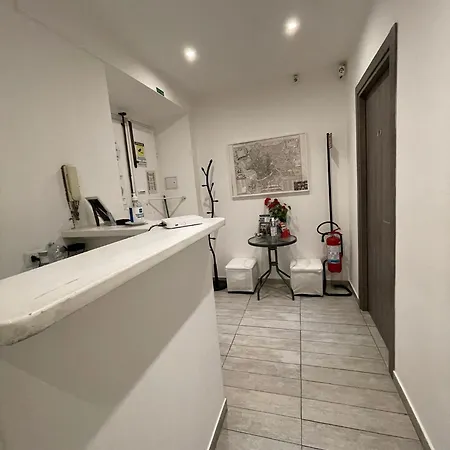 Relais Merulana Pensjonat 3*